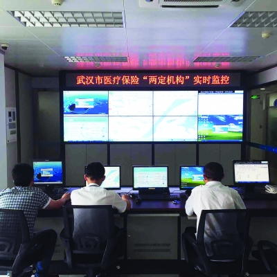 大理最新药店3000元能套现多少方法分析(最方便真实的大理急用钱如何提取医保卡里的钱方法)